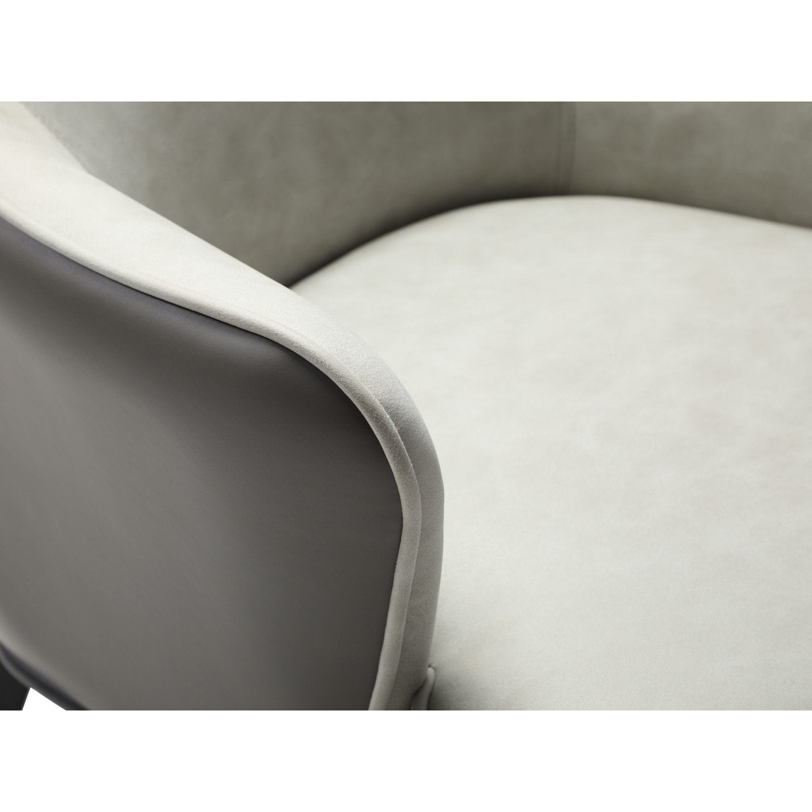 Whiteline Modern Living Sunizona Leisure Chair
