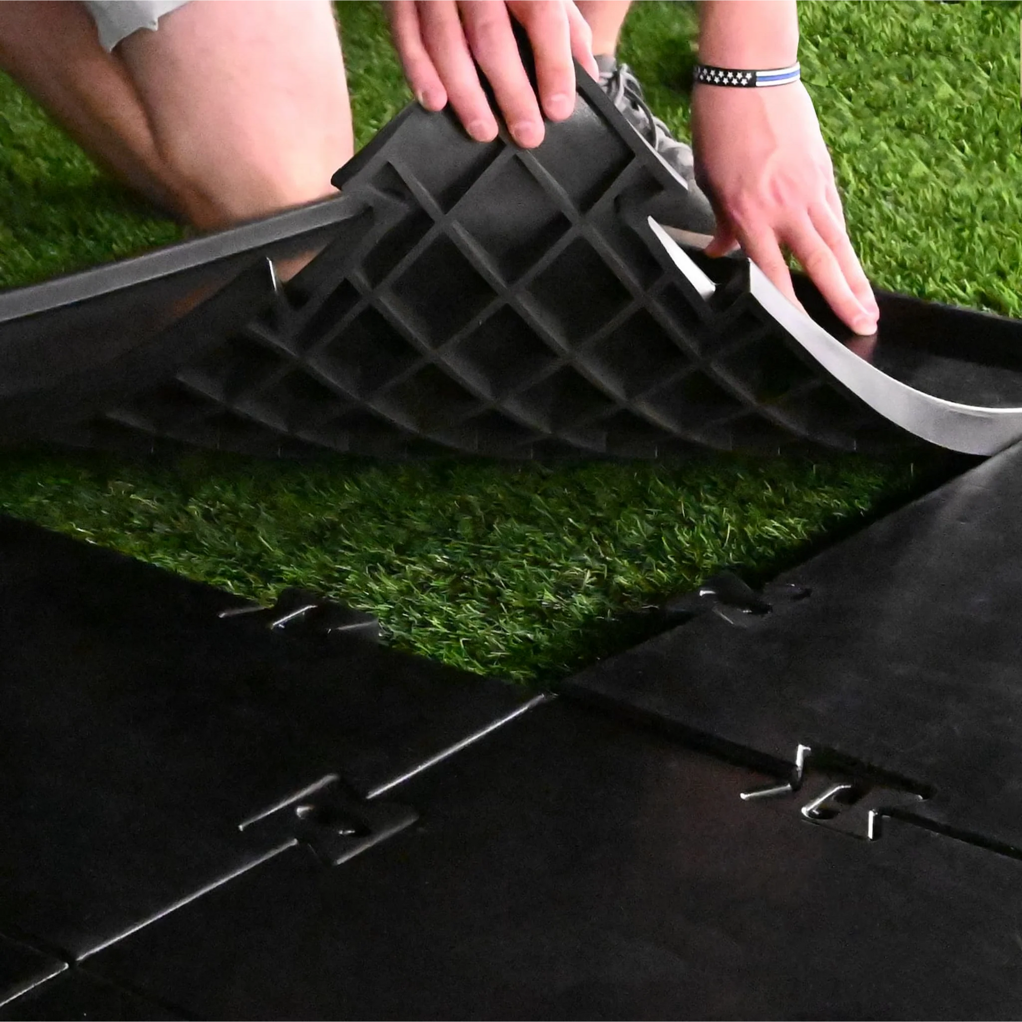 Carl's HotShot™ Golf Mat System