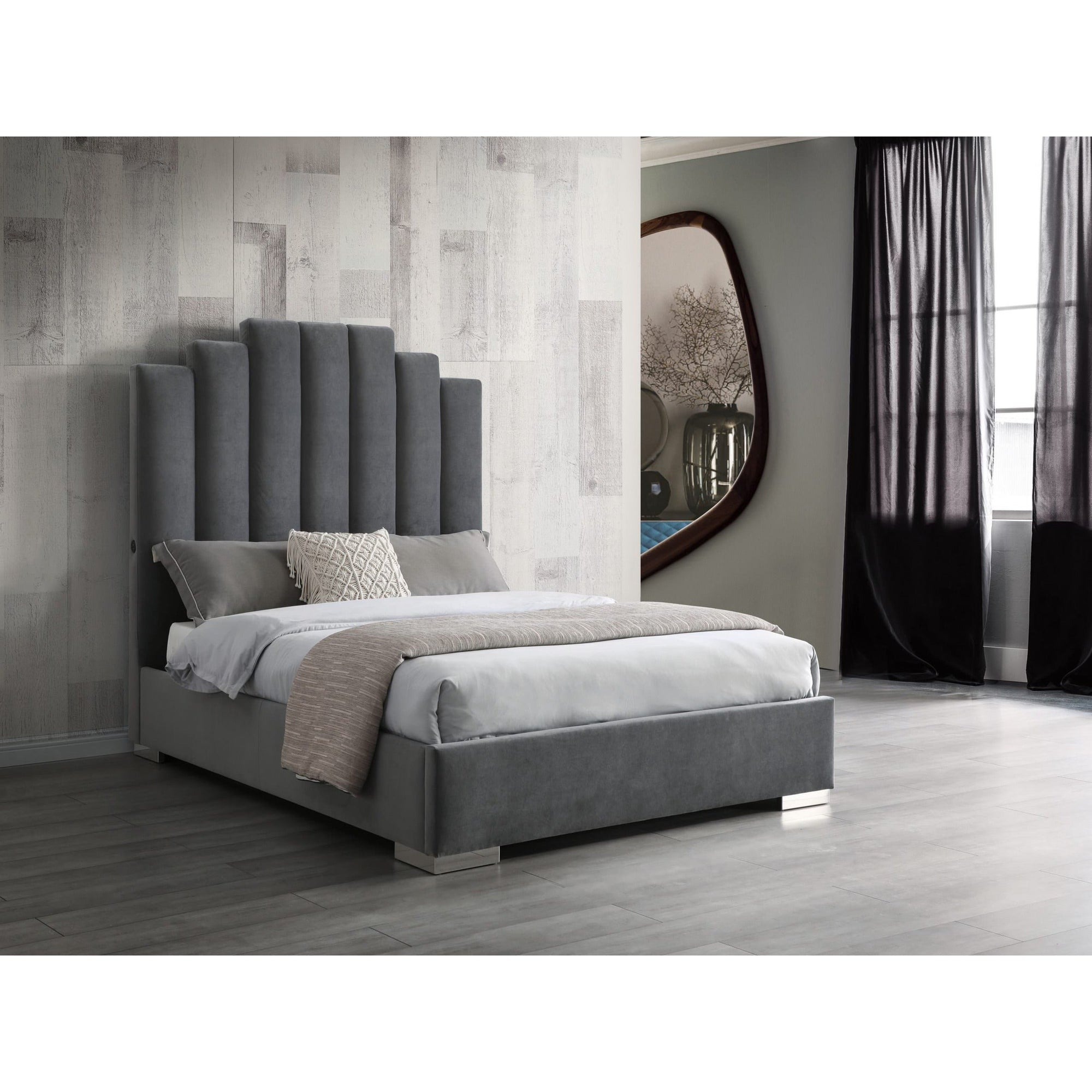 Whiteline Modern Living Jordan Queen Bed