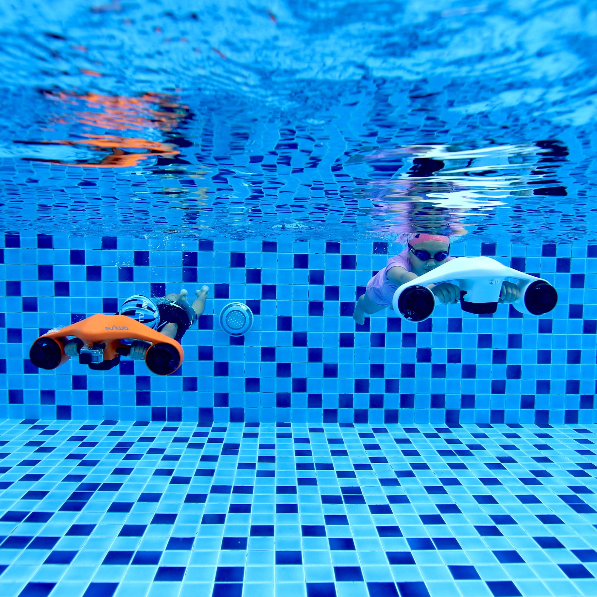 ASIWO Manta Sea Scooter - 40M Underwater Scooter with 3-Speed Compatible with Camera