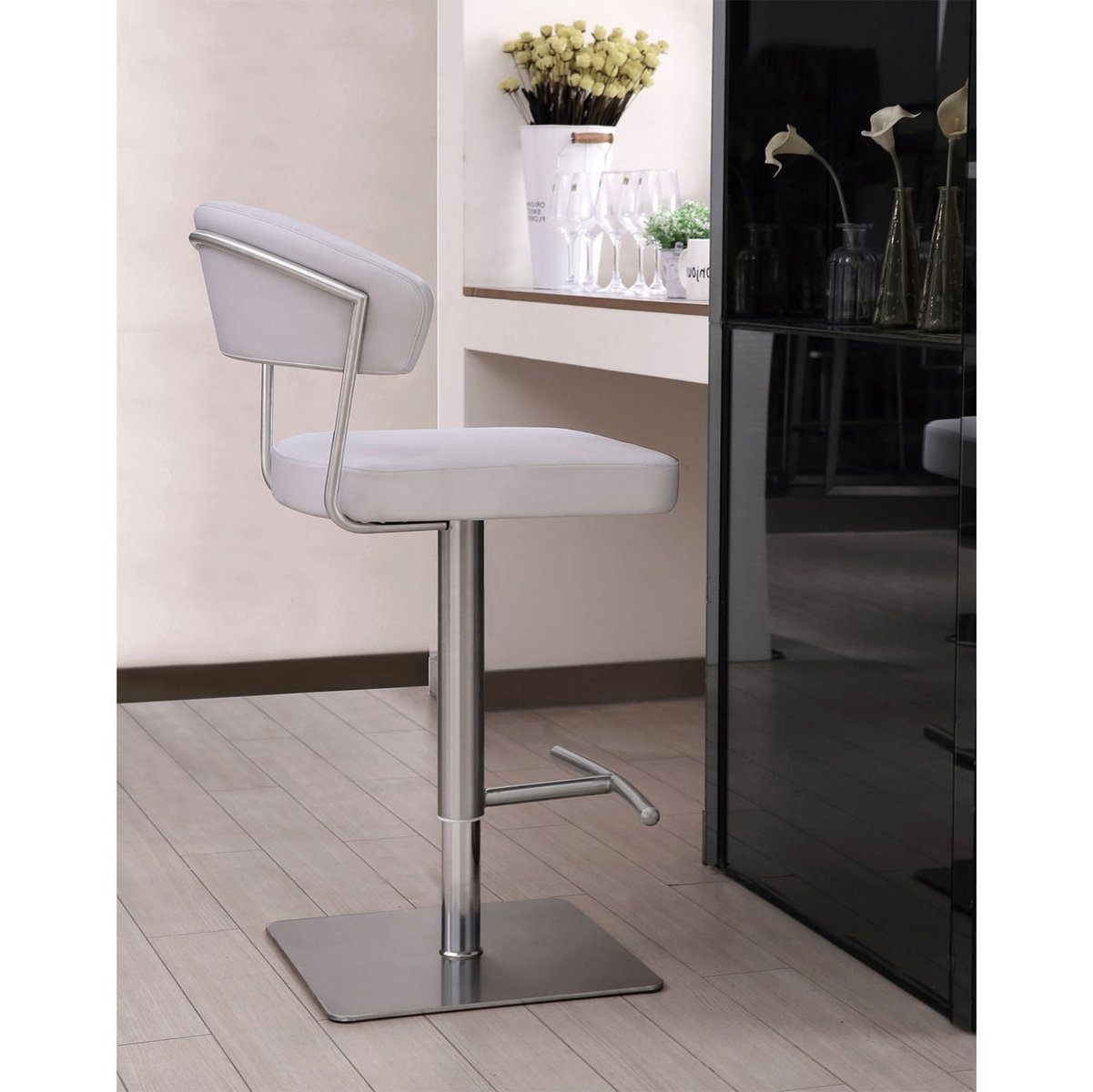 Whitelin e Modern Living Maureen Barstool