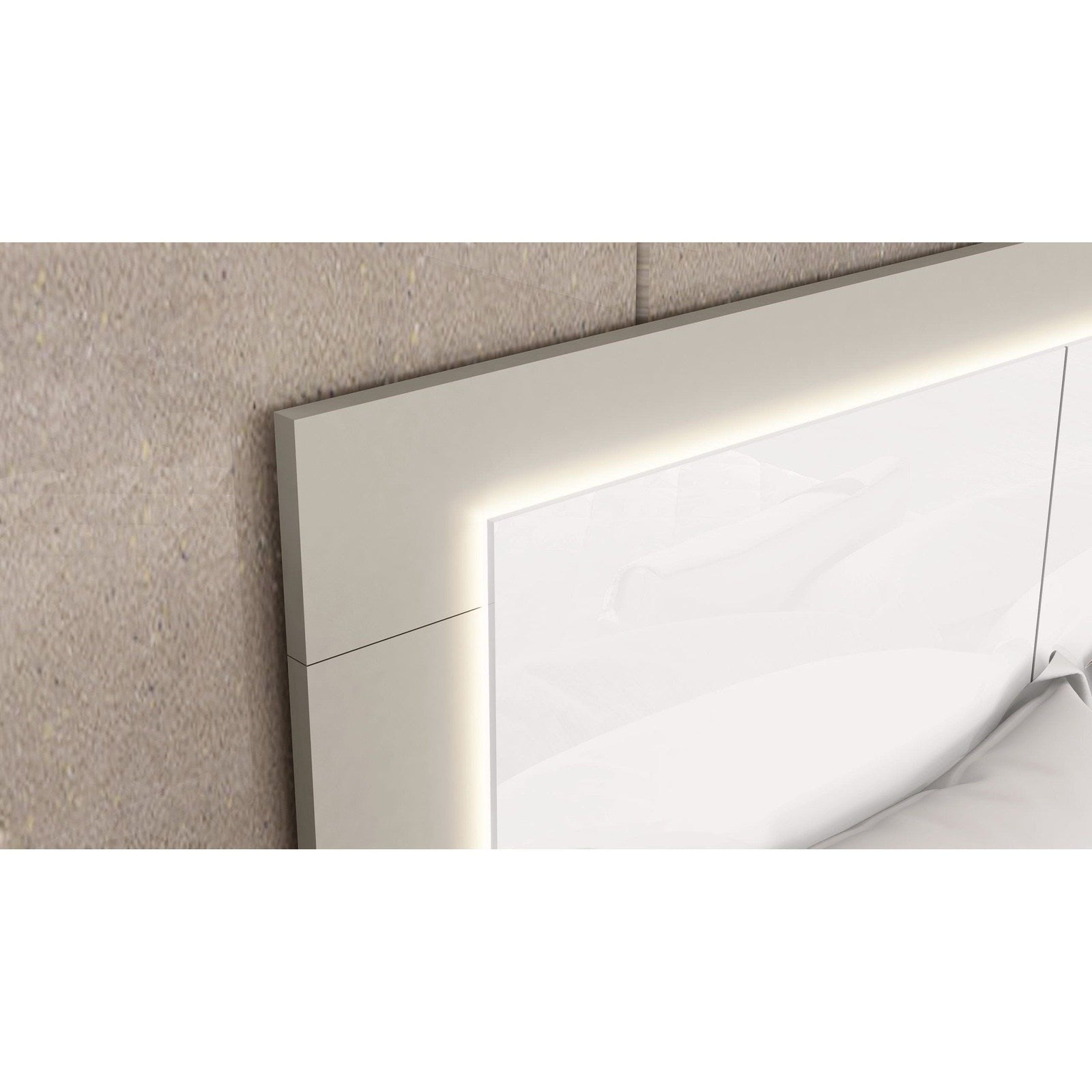 Whiteline Modern Living Daisy King Bed