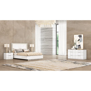 Whiteline Modern Living Daisy Queen Bed